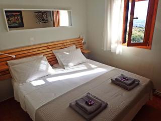 Small village, 2 houses together for 2 families - 3