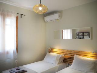 Small village, 2 houses together for 2 families - Dhrápanos - 1