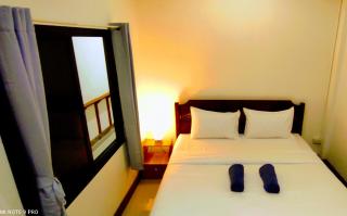 Number SIX house for up to 5 guests with 2 bedrooms - 4