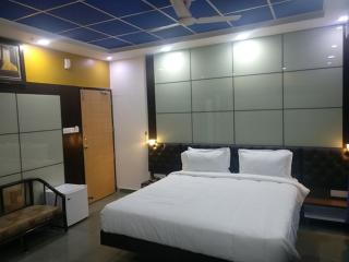 Hotel KK Residency - 5