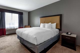 Comfort Inn & Suites Gatesville near Fort Cavazos - 2