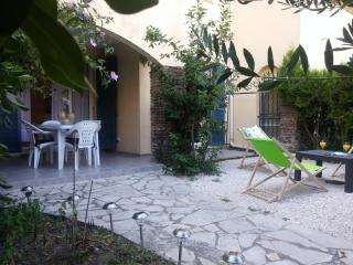 Agréable T3 avec jardin et parking privé, à 350m du centre ville et des plages, wifi, remise supplémentaire de 10 pourcent pour une location à la semaine - Cavalaire-sur-Mer - 5