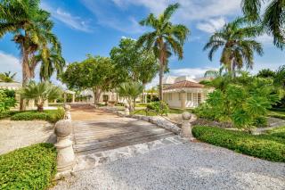 Paradise Luxury Villa with Huge Pool and Jacuzzi - Punta Cana - 5