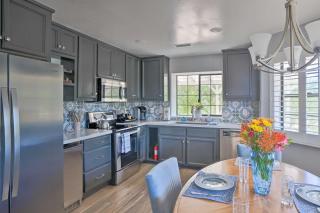 Hilltop Hideaway in Temecula Wine Country - Sage - 3