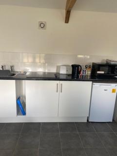 Lodge 4, The Grange, 53 High Street, Wick, Bristol BS30 5QQ - Wick - 3