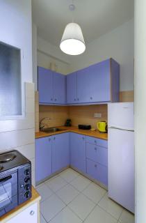 Sunny all day apartment near Athens city center - 2