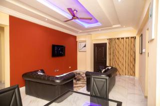 Executive 2-Bed Apartment Santa Maria - Accra - 4