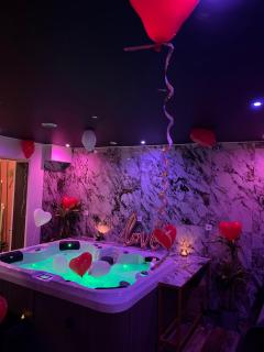 Why Not Jacuzzi - Arles - 4