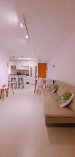 Cabo Frio - Aluguel Temporada - Apartamento Inteiro - Aconchegante - Econômico - Próx Praia do Forte - Centro - Rua dos Biquínis - Ótimo para Família - Cabo Frío - 0