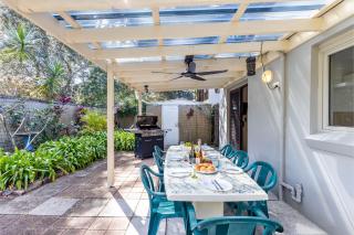 Gretel Beach House 5 Gretel Cl perfect pet friendly house with air con and WiFi - Nelson Bay - 8