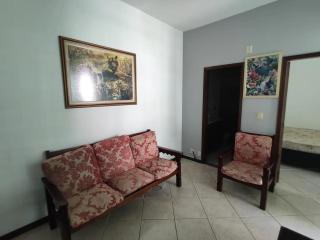 Apto 2 quartos com AR Cond, prédio frente p/ praia - 6