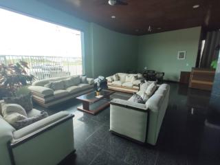 Apto 2 quartos com AR Cond, prédio frente p/ praia - 2