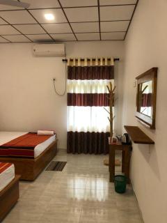 Sun Rise Family Resort - Anuradhapura - 1
