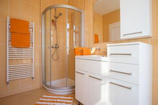 Villa Ajda - Orange room - Omišalj - 4