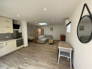 Grand studio neuf à Carry le Rouet - 3