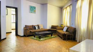 Artsy 3 bedroom house with a pool - Accra - 0