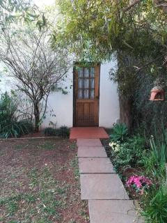 Bright and sunny private self-catering cottage - Joanesburgo - 3