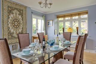 Delightful apartment in prime location near Hampstead Heath by UnderTheDoormat - London - 5