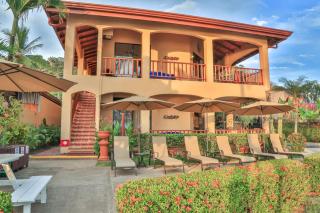 The Backyard Beachfront Hotel - 1