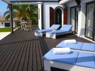 Villa Oasis Azul - Beautiful Villa With Heated Private Pool, Short Walk To All Amenities - Sesimbra - 4