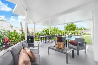 Family 5BR Miami Resort Pool, Sports & BBQ Oasis L04 - Miami - 1