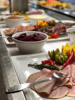 Sola Strand Hotel - 1