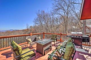 Near Beech Mountain Crimson Cabin with Views - Beech Mountain - 9