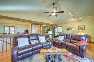 Near Beech Mountain Crimson Cabin with Views - 6