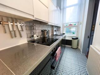 1 Bed Character Filled Glasgow Apartment - Glasgow - 4