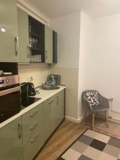 Tátra Apartment by the Danube Fully Accessible - Budapest - 3