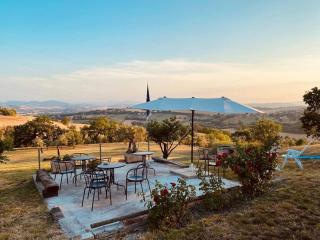 Villa Ginevri, La casa vacanze immersa nel verde - Mondavio - 1