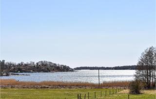 3 Bedroom Beautiful Home In Ronneby - 2