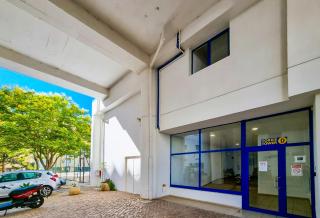 FLH Portimão Modest Flat with Balcony - Portimão - 9