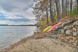 Lakefront Hawks Getaway - Fire Pit and Kayaks! - Hawks - 8