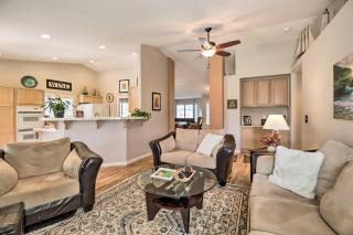 Large Yard and Hot Tub Reno Retreat! - Reno - 2