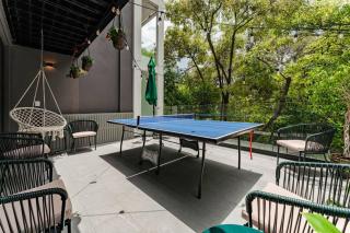 Modern apt w/balcony, pingpong table, roof top,gym - 2