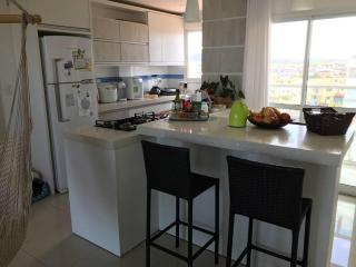 Apartamento com vista para o mar distante 150 m da praia - Barra Velha - 9
