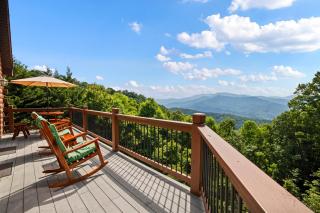 Native Winds Luxury Cabin Rental - Bryson City - 0
