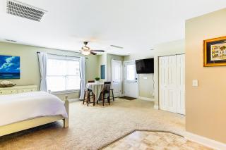 Southern Charm Getaway - Charleston - 5