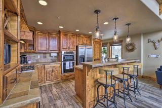 Colorado Lodge with Mtn Views - 3 Mi to Winter Park! - Fraser - 5