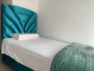 Exclusivo Apartamento en el Centro Histórico Trujillo - 3er Piso - Trujillo - 7