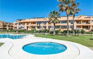 2 Bedroom Amazing Apartment In Casares - Casares - 2
