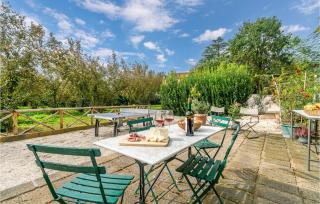 Gorgeous Apartment In Capranica Vt - Capranica - 9