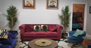 5-Star OLD POST OFFICE HOLIDAY HOME - 5-7-Bedroom Art Deco Elegance - Owhango - 2