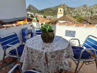 Immaculate House in Montejaque Sleeps 6 - Montejaque - 3