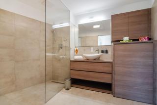 Grüne und zentrale Ruhelage im Neubau mit Balkon - 4