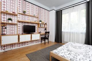Traditional modern 3 bedroom apartment in center - Bucarest - 7