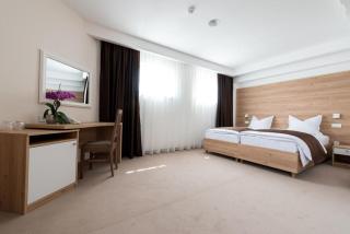 Hotel Novitas Livno - Livno - 9