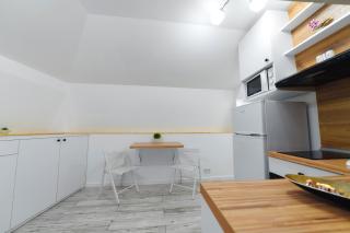 Bella House Apartaments - Craiova - 6