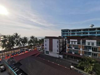 The Sea Bangsaen Hotel - Bang Saen - 2